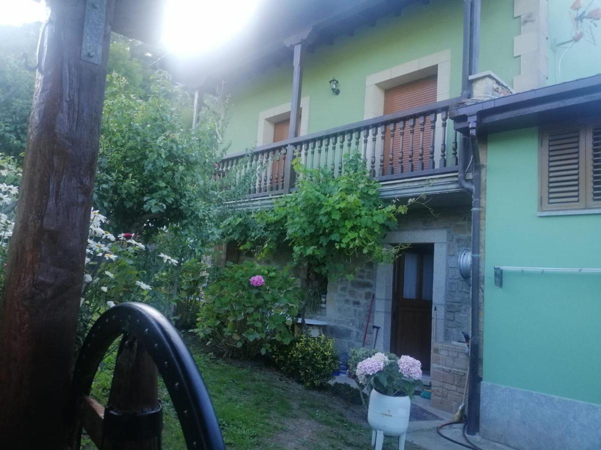 Apartamentos Casa Rural La Quintana Inguanzo Arenas De Cabrales エクステリア 写真